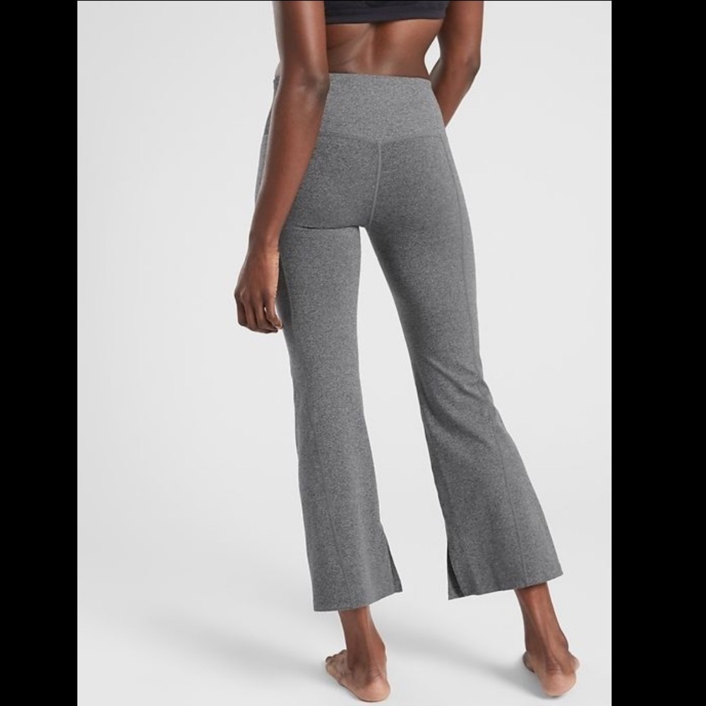Athleta Barre Kickflare Pant in Gray